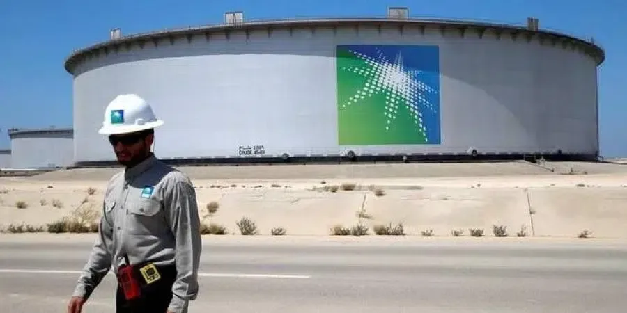 أرامكو السعودية تكمل الاستحواذ على حصة 40% في شركة غاز ونفط باكستان