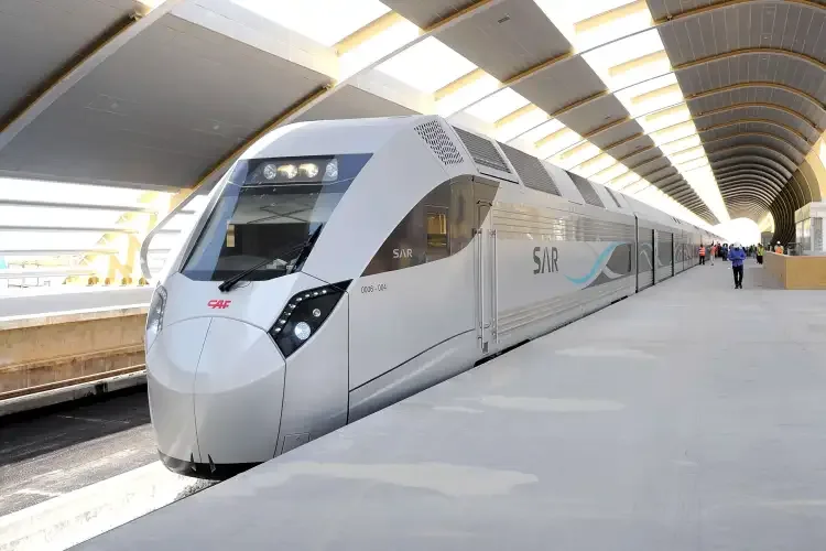 إطلاق أولى تجارب القطارات الهيدروجينية في السعودية