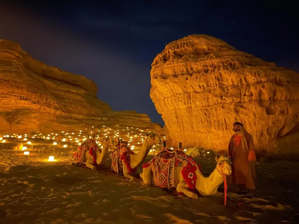 مسار الوادي الخفي ... تجربة ساحرة لعشاق المغامرة في العلا