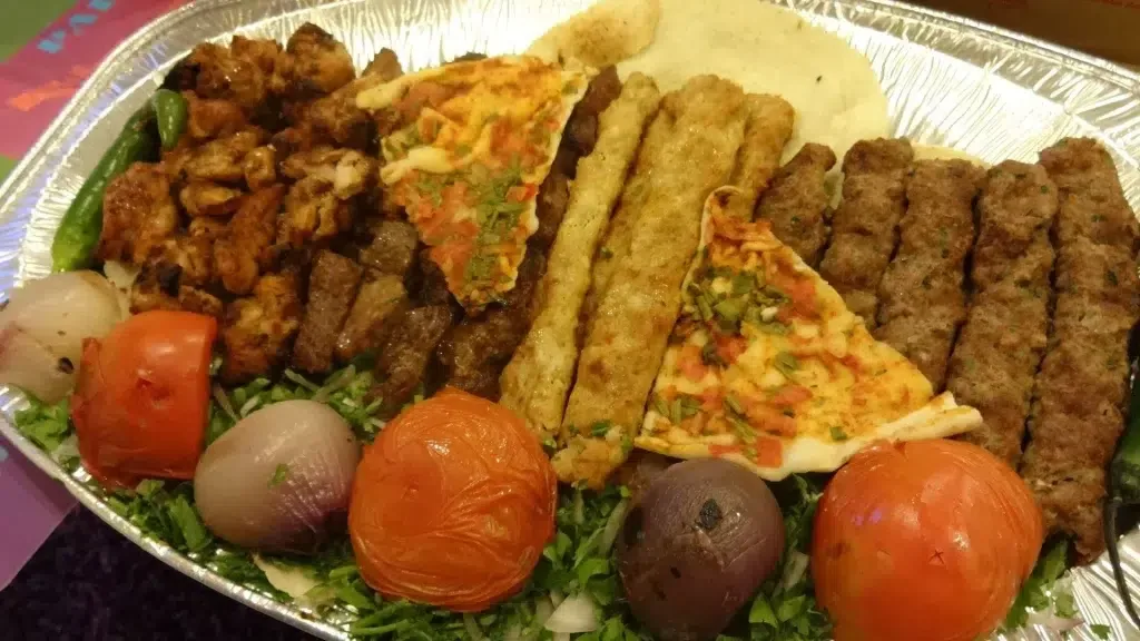 أفضل 5 مطاعم في شارع العليا بالرياض