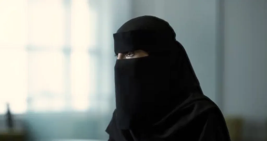 تعرف أكثر على جواهر العنزي