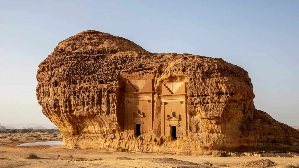 جبل عكمة
