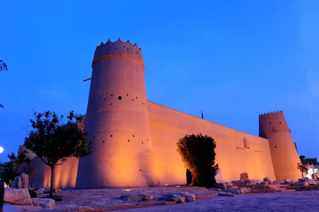 اكتشف أفضل 8 أماكن للزيارة في الرياض في عام 2024