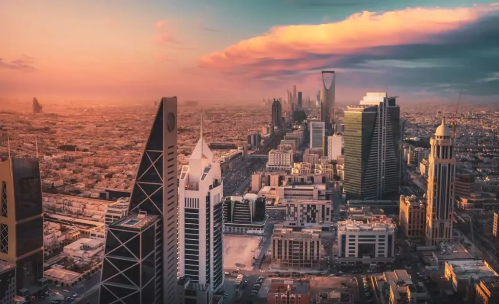 طرق السفر من جدة إلى الرياض: دليلك الشامل