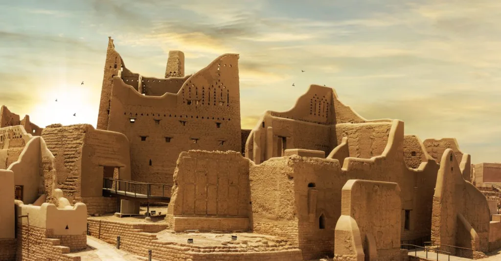 10 مواقع تاريخية لا بد من زيارتها في السعودية