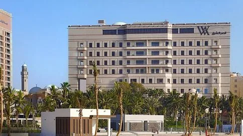 أفخم 7 فنادق في جدة لعام 2025 لإقامة لا تُنسى