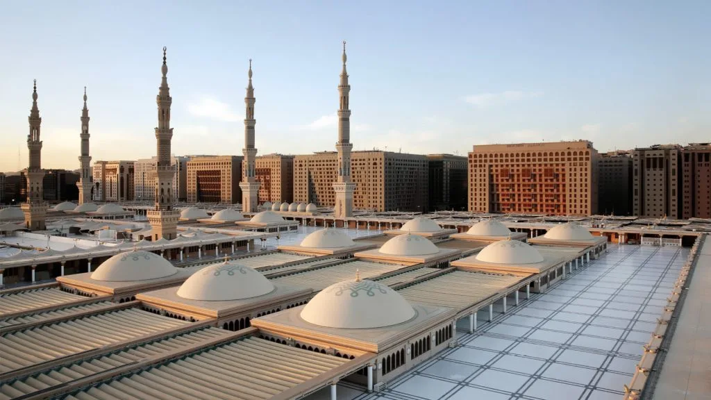 حقائق مدهشة عن قباب المسجد النبوي الشريف