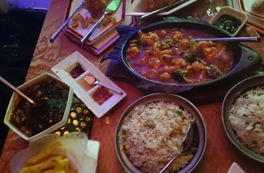 أفضل 5 مطاعم عائلية بالرياض مع منطقة ألعاب