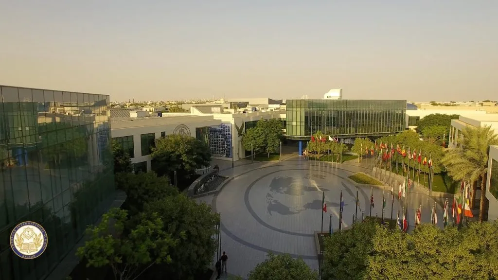دليل أفضل المدارس العالمية في الرياض لعام 2025