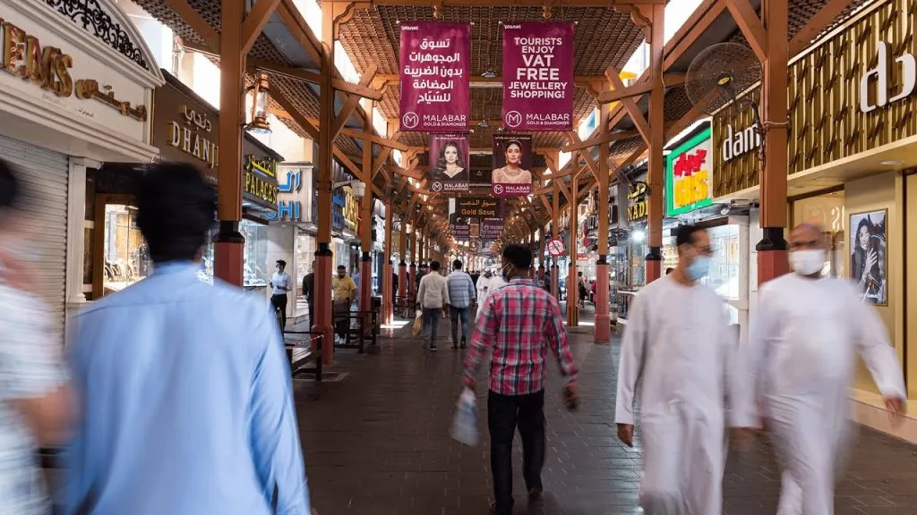 أفضل الأماكن لشراء الهدايا والتذكارات في المملكة