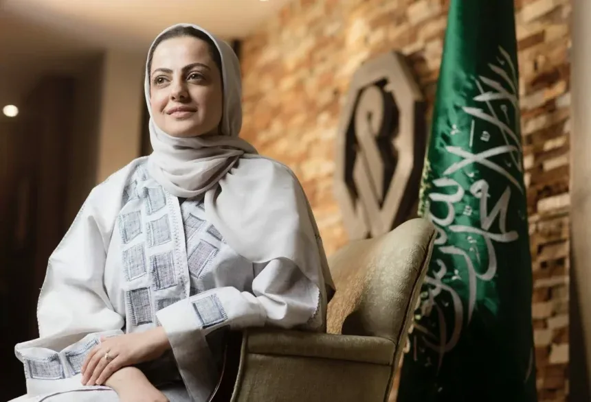 من هي رانيا نشار؟