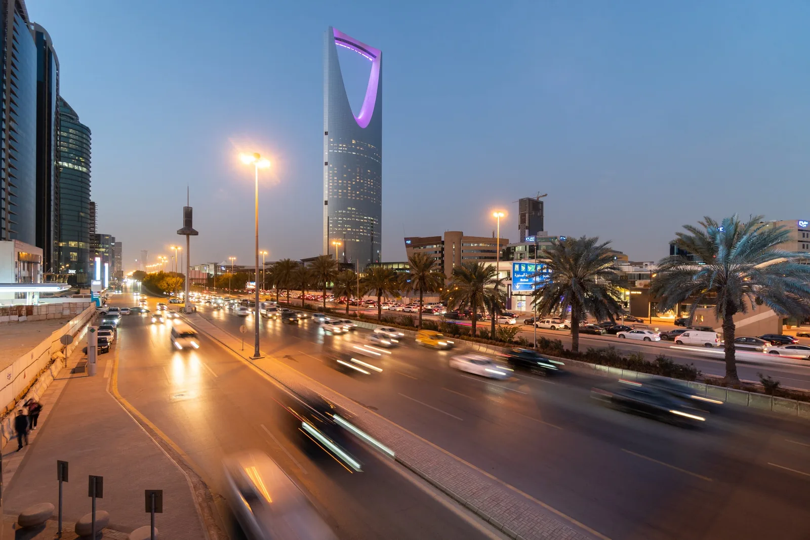 رواتب الوزراء في السعودية: تفاصيل الرواتب والتعديلات الأخيرة