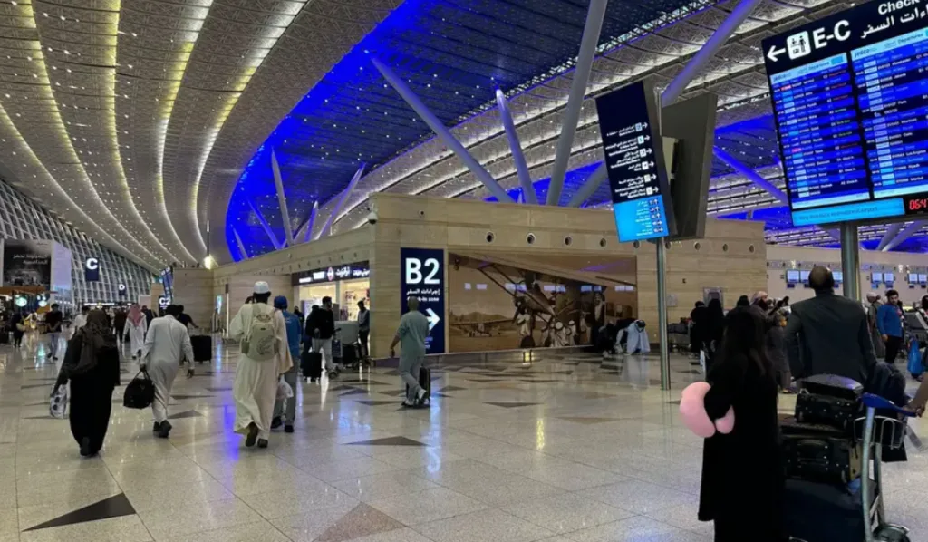 ارتفاع عدد المسافرين جواً في السعودية إلى 62 مليون مسافر