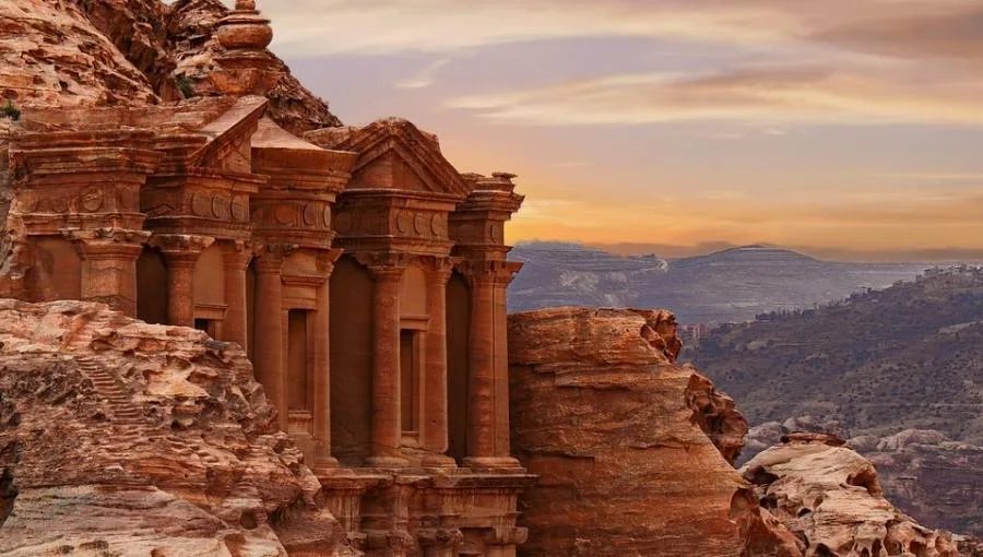 أشهر 10 معالم أثرية في الوطن العربي